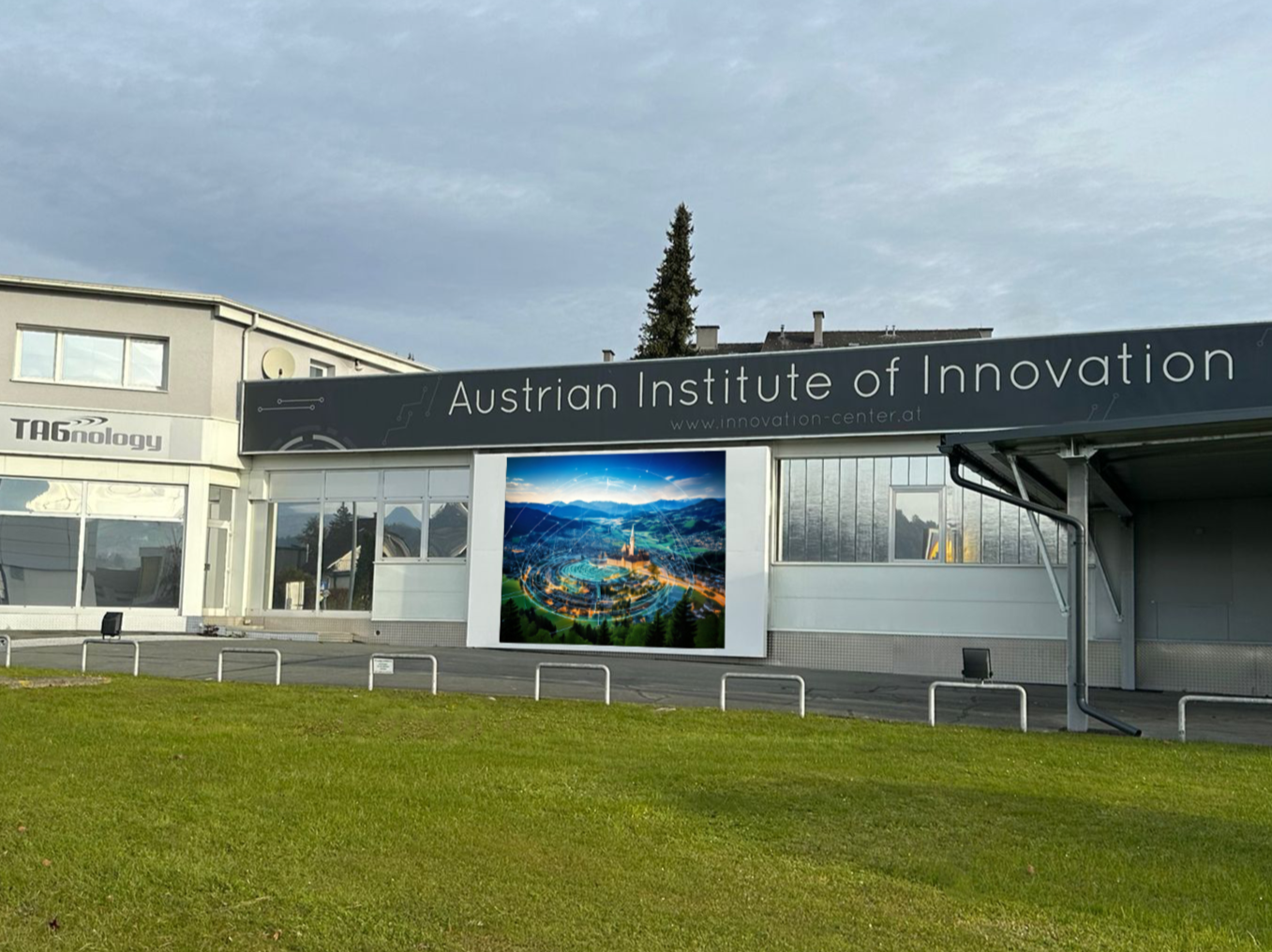 LED-Anzeige auf voitsblick.at